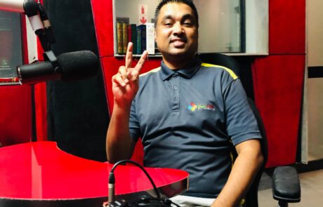 Discussing Traditional vs Digital Media on Radio Al Ansaar with Anwar Moola Discussing Traditional vs Digital Media on Radio Al Ansaar with Anwar Moola